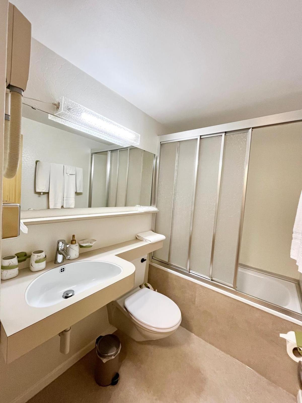 Seiler'S Hotel Liestal Bagian luar foto